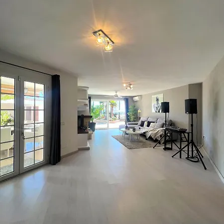 Villa Bloom